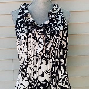 White House Black Market sleeveless Ruffle Top S